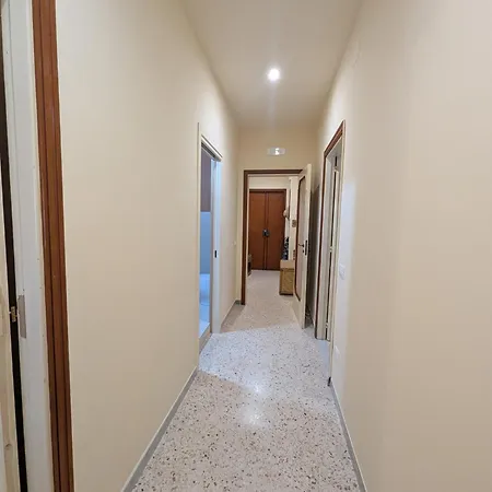 Lejlighed Intero Sul Lungomare Di *
