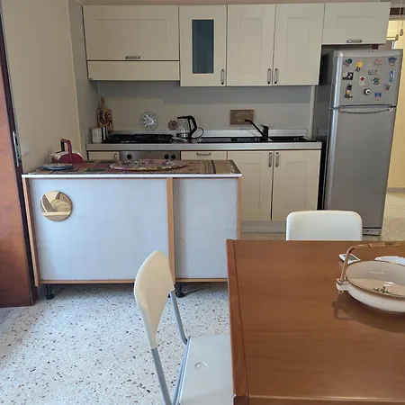 Apartamento Intero Sul Lungomare Di